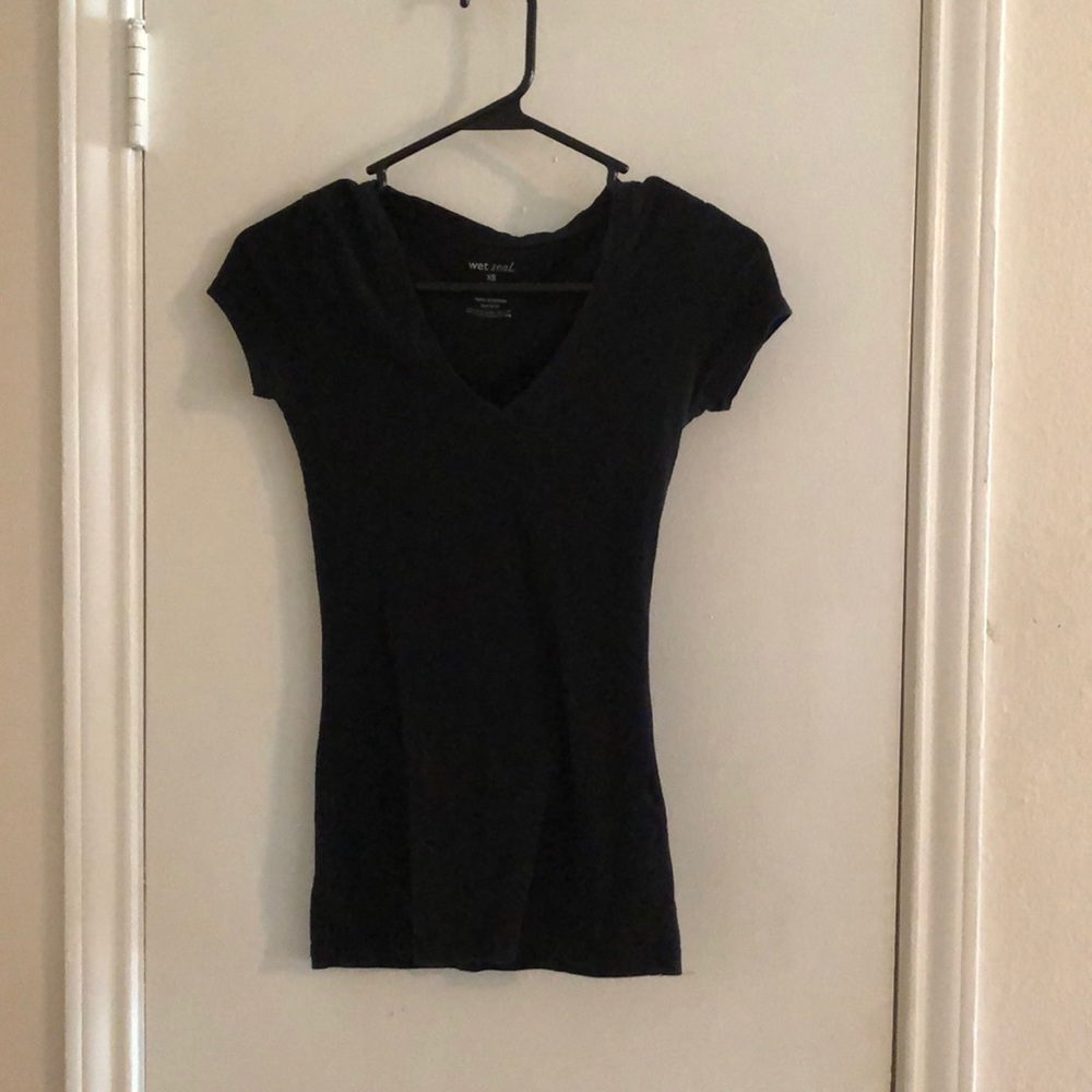 v neck